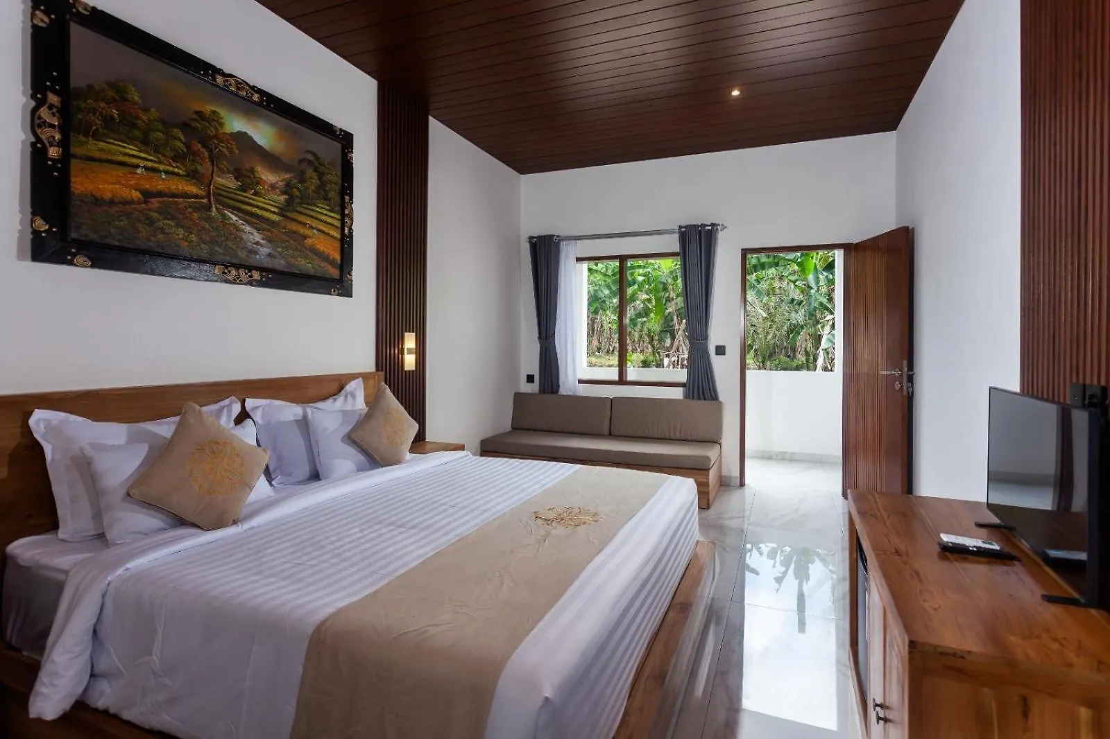 Sujiwa Ubud Retreat Villa 4*,  Indonesien